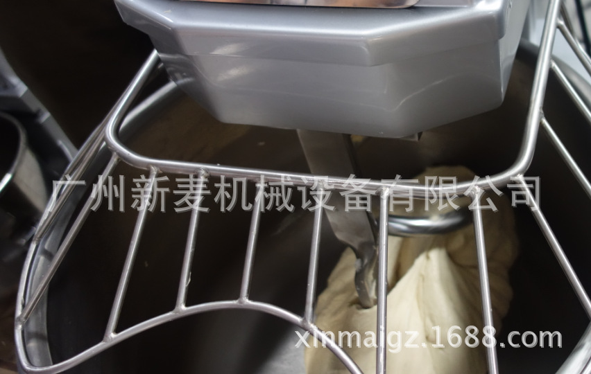SM-50T广州新麦和面机25公斤双速双动商用面粉搅拌机食品烘焙设备